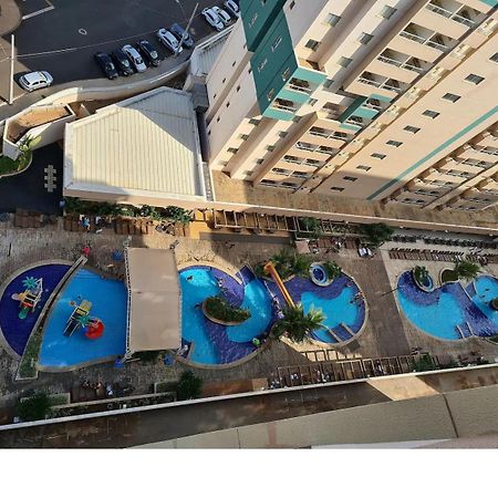 Olimpia Park Resort O Mais Divertido Resort Em Frente Ao Thermas Dos Laranjais - Pague Em Ate 12 Vezes Εξωτερικό φωτογραφία