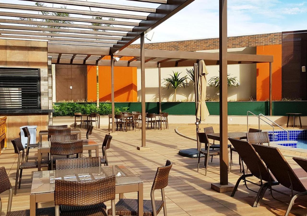 Olimpia Park Resort O Mais Divertido Resort Em Frente Ao Thermas Dos Laranjais - Pague Em Ate 12 Vezes Εξωτερικό φωτογραφία