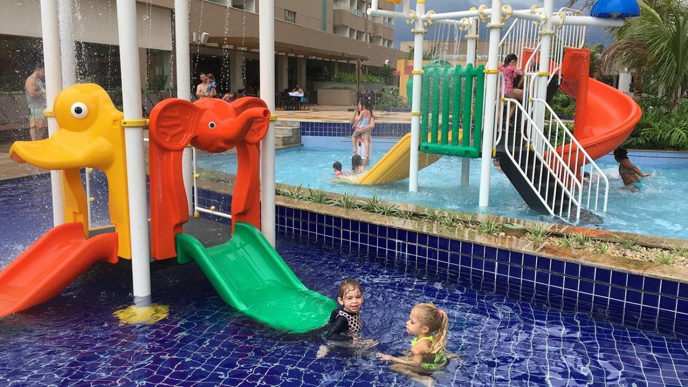 Olimpia Park Resort O Mais Divertido Resort Em Frente Ao Thermas Dos Laranjais - Pague Em Ate 12 Vezes Εξωτερικό φωτογραφία